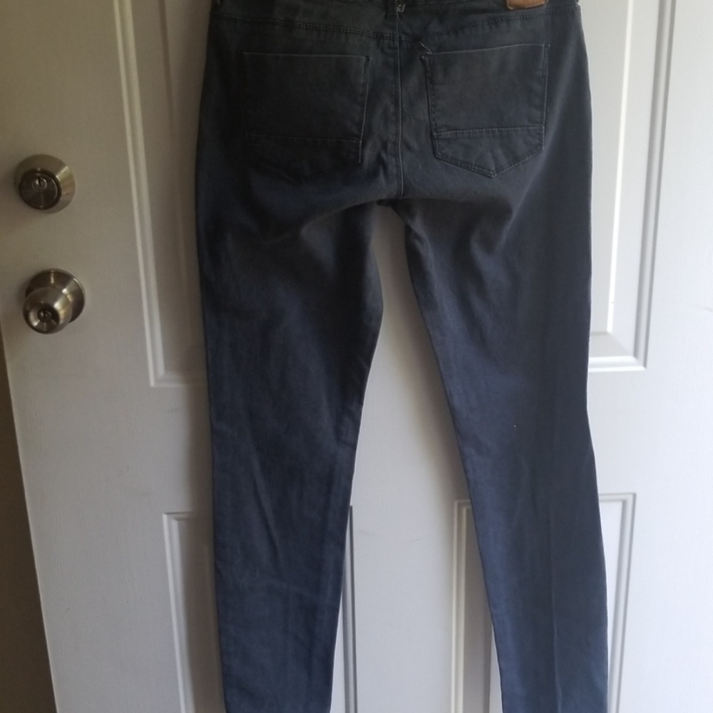 Jeans - Picture 3 of 3